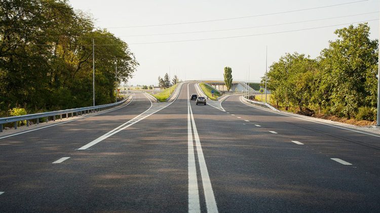 Promisiuni la transporturi! Jumătate de miliard de dolari pentru drumuri și autostradă până la Chișinău