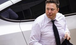 Elon Musk a donat 5,7 miliarde de dolari sun formă de acțiuni Tesla unor organizații de caritate