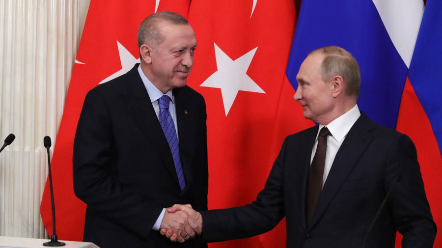 Echilibristica Turciei în relația cu Rusia și NATO. De ce prietenia dintre Erdogan și Putin stă „pe muchie de cuțit”