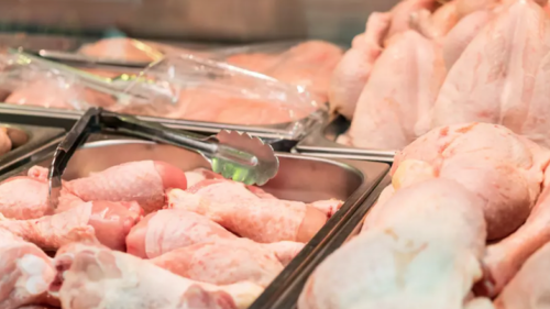 21 de tone de carne de pui contaminate cu Salmonella, oprite la frontieră de ANSA