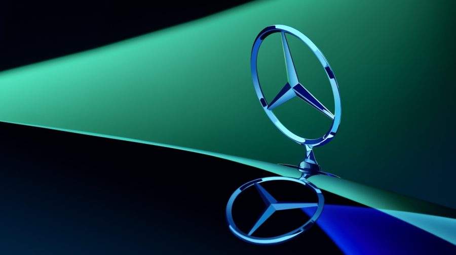 Mercedes-Benz pe vânzările de mașini de lux și vehicule electrice. Ce spune despre criza cipurilor