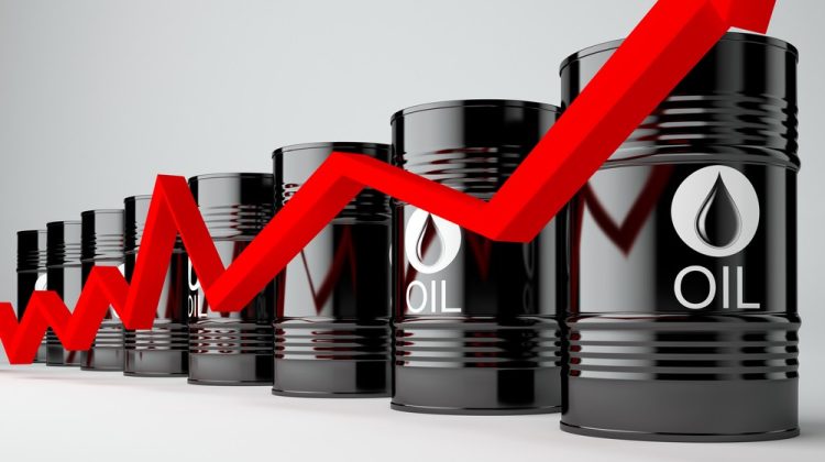 Prețurile petrolului au crescut joi cu peste 3%. Trendul scumpirilor la carburanți în Moldova va continua