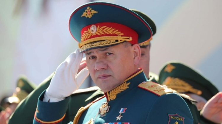 Căpetenia armatei ruse iese din vizuină: Ministrul Apărării a vizitat trupele din Ucraina