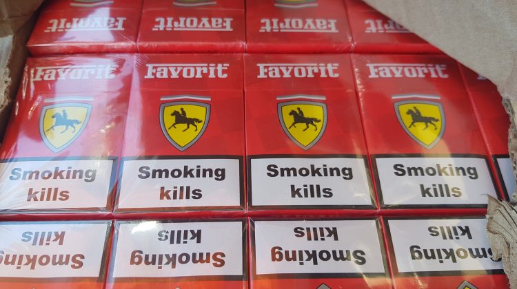 Autoritățile „afumate” de businessul cu țigări. Moldova este liderul contrabandei cu tutun peste Prut