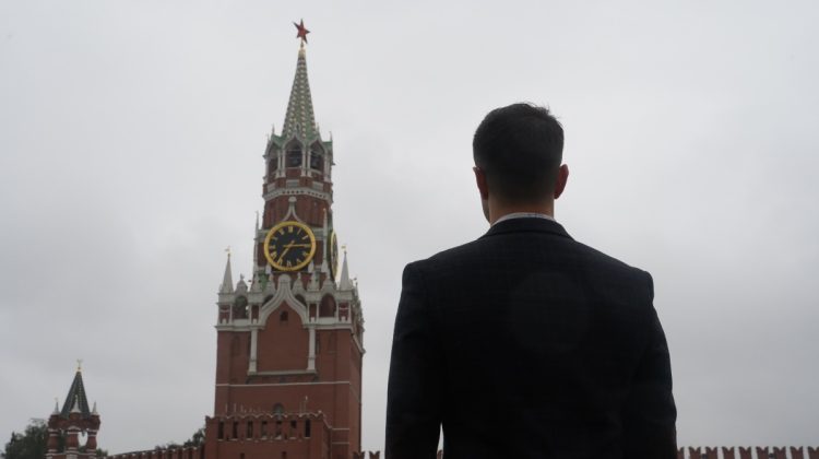 Statele Unite au anticipat mișcările lui Putin: Un spion ”cârtiță” este posibil infiltrat la Kremlin