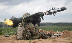 Americanii se pregătesc să livreze ucrainenilor un lot de arme „letale” pentru tancurile lui Putin