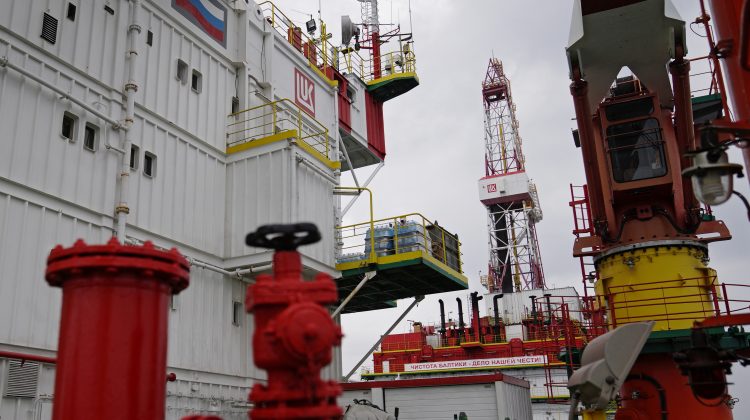 De ce India cumpără mai mult petrol din Rusia?