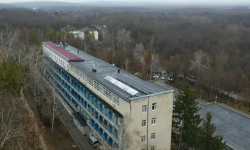 Pe acoperișul sanatoriului ,,Bucuria” din orașul Vadul lui Vodă s-a instalat un sistem fotovoltaic-termic