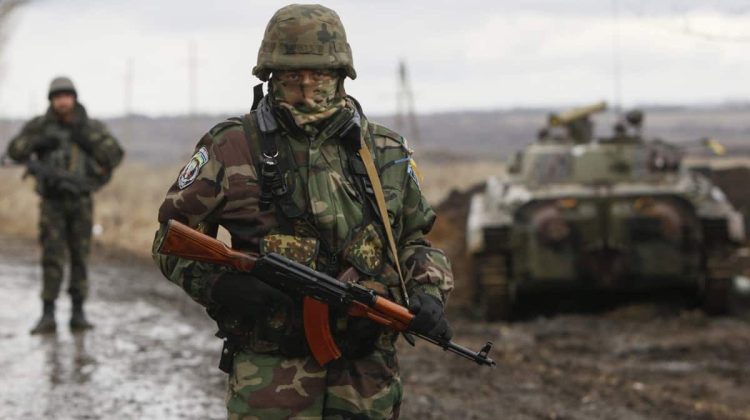 Un dezastru de proporţii. Rusia ar fi pierdut un întreg batalion în încercarea de a traversa râul Doneţ