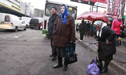 Săracii moldoveni sunt cei mai săraci dintre săracii Europei! Deputații vor să reducă fenomenul pe hârtie
