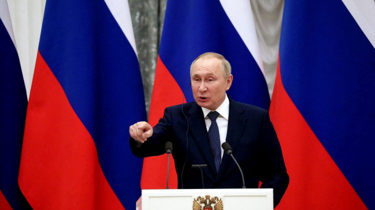 Autoritatea lui Putin în Rusia „se erodează lent”