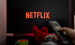 Netflix a pierdut 200.000 de utilizatori în primul trimestru. Acțiunile companiei – în cădere liberă