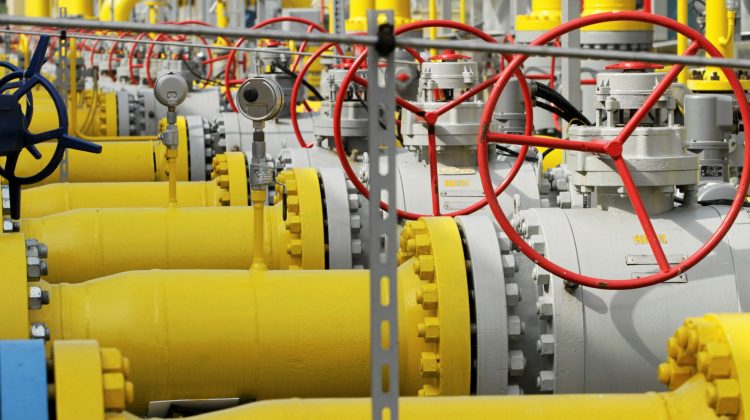 Ucraina va opri fluxul de gaze ruseşti către Europa printr-un nod de tranzit important