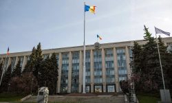 Moldova, ca pe Titanic. S-a lovit de ghețarul crizei și se duce la fund fără banii finanțatorilor străini