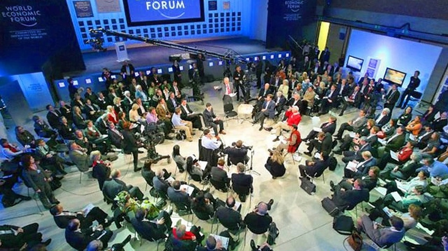 Davos: imobilul folosit de Rusia pentru a se promova a fost redenumit Casa Crimelor de Război