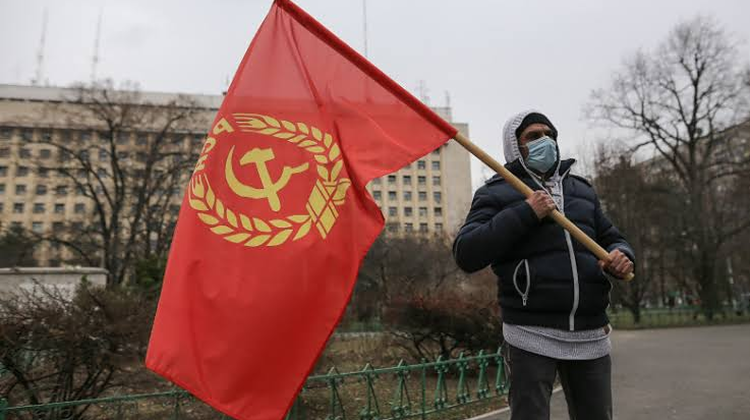 Partidul Comunist a fost scos în afara legii în Ucraina