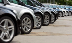 Tot mai mulți moldoveni cumpără mașini de la companii importatoare. Se vând ca pâinea caldă, în special în leasing
