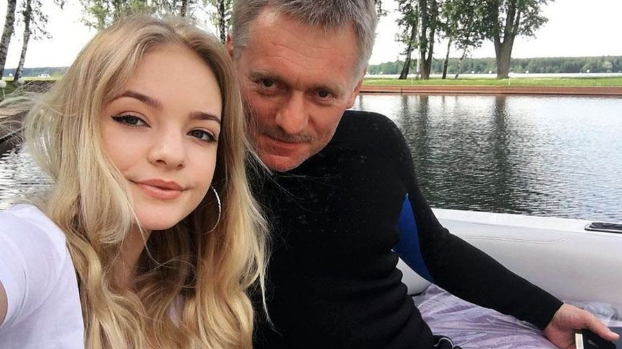 Traiul fabulos al fiicei lui Peskov la Paris. Schema prin care, cu doar 250 de euro, și-a salvat apartamentul