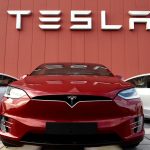 Tesla recheamă peste 218 000 de automobile după o defecțiune periculoasă
