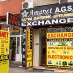 Schimb valutar: ce trebuie să verifici înainte de a merge la casă