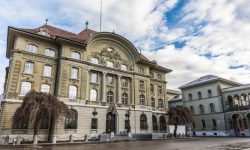 Banca Naţională a Elveţiei a avut pierderi de 15,1 miliarde de dolari în trimestrul al doilea