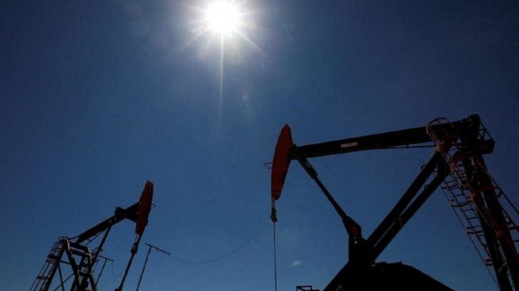 Era petrolului scump nu se va încheia prea curând. „Lumea nu a asistat niciodată la o criză energetică atât de mare”