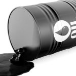 Aurul negru ar putea pierde din strălucire! Goldman Sachs vede petrolul mult mai ieftin