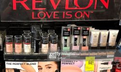 Gigantul american de cosmetice Revlon cere intrarea în faliment