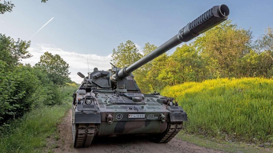 Englezii vor să le trimită tancuri ucrainenilor