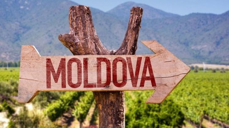 Turism: Moldovenii cheltuie 8 dolari în străinătate, iar străinii un dolar în țară