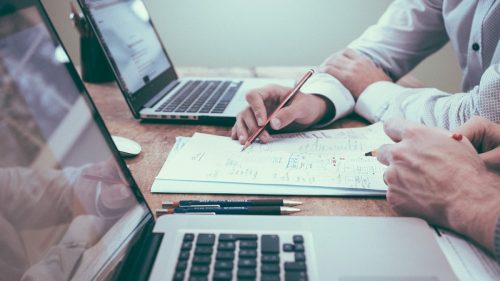 Firmele se plâng pe Fisc: 74% spun că platforma digitală dă periodic erori, iar 57% că „pică” la termenul-limită