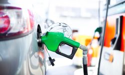 Benzina se scumpește cu 2 bani. Ce se întâmplă cu motorina pe 29 decembrie