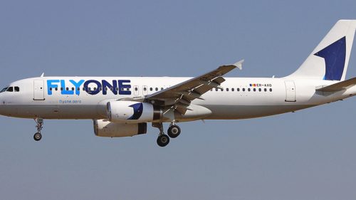 FLYONE câștigă timp în conflictul cu statul. Încă două luni pentru schimbarea controlului