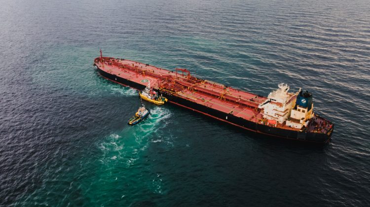 Exporturile ilegale de petrol rusesc către China au crescut în ultimele luni