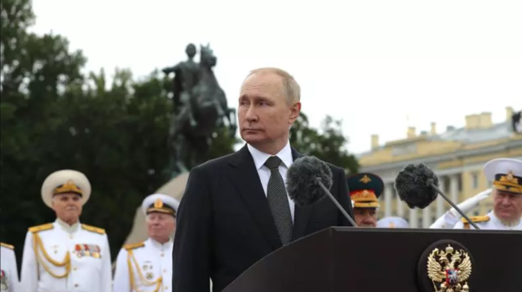 Putin vrea să facă o demonstraţie de forţă pentru a intimida NATO. Un submarin testează o torpilă nucleară