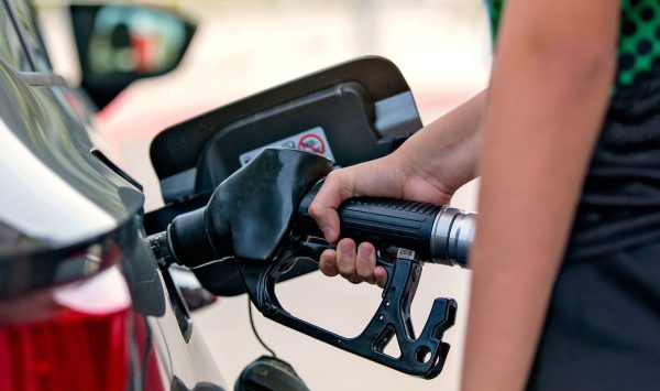 Motorina trece de 36 de lei. ANRE a stabilit un nou preț record pentru weekend