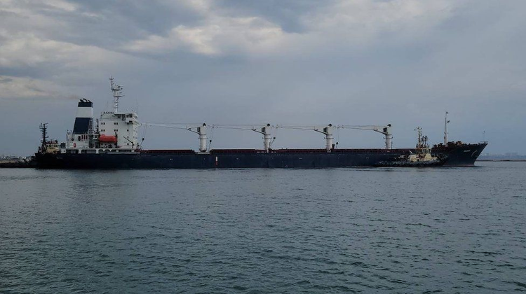 Foametea se amână! Prima navă cu cereale a plecat de la Odesa
