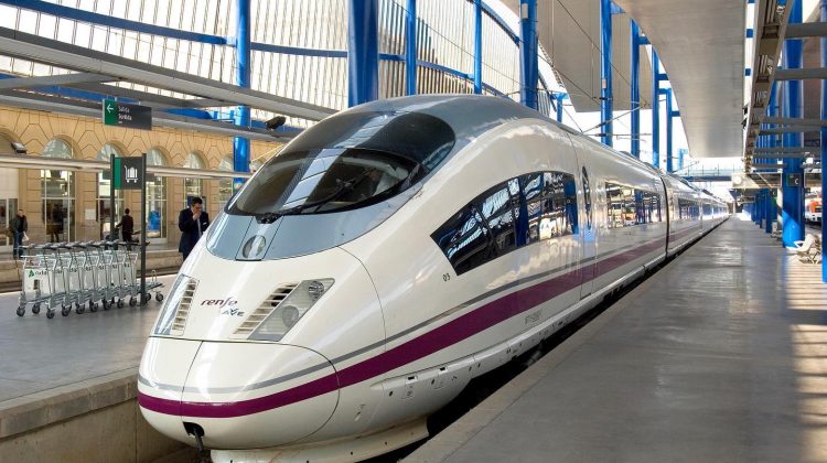 Circulația trenurilor de mare viteză a fost suspendată în Spania. Au fost furate cablurile