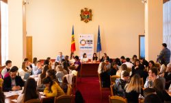 Situație de nedescris! Moldova își pierde tinerii în timp record. Sărăcia îi alungă peste graniță