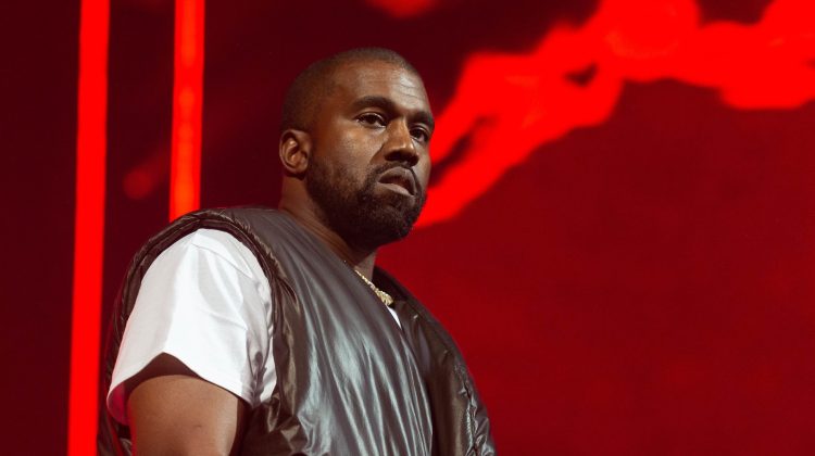 Ce-l roade pe Kanye West? Plecarea de la Adidas i-ar retrage volatilului superstar statutul de miliardar