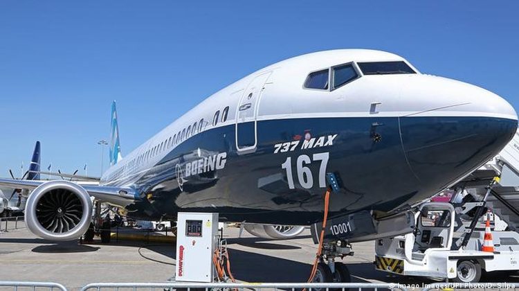 Boeing plăteşte 200 milioane dolari pentru că a indus în eroare publicul cu privire la siguranţa modelului 737 Max
