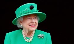 Cum s-a transformat economia Marii Britanii sub domnia de 70 de ani a Reginei Elisabeta a II-a