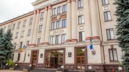 Curtea de Conturi: Doar 11 din 147 de întreprinderi de stat și-au publicat rapoartele de audit. Restul încalcă legea
