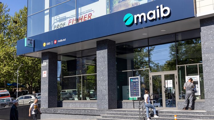 Câți angajați au băncile din Moldova? Maib conduce topul cu cel mai mult personal