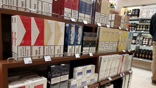 Moldova, detronată pe piața neagră a țigărilor din România! Bulgaria și Duty Free preiau conducerea
