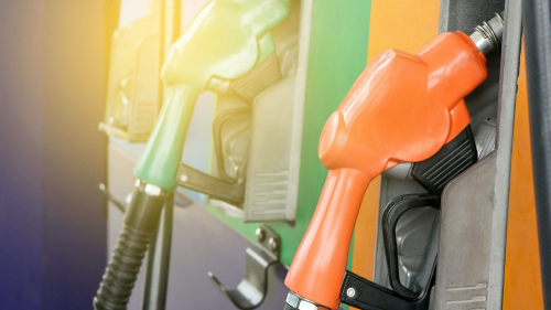 Ieftiniri ale carburanților: ANRE anunță noi prețuri pentru următoarele trei zile