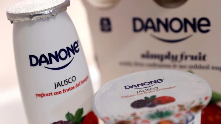 Danone renunță la afacerea de produse lactate din Rusia. Ce pierderi va suferi