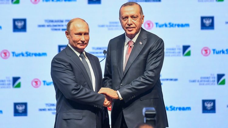 Erdogan joacă cartea energiei în alegerile din Turcia, cu ajutorul lui Putin