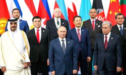 S-au adunat dictatorii la Astana. A fost prezent şi „Ţarul Rusiei”