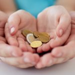 O nouă categorie de femei va putea primi indemnizație de maternitate. Cine sunt beneficiarele